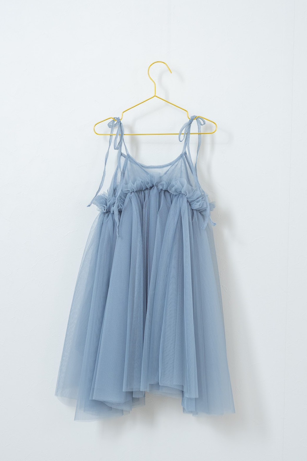 drape / blue grey