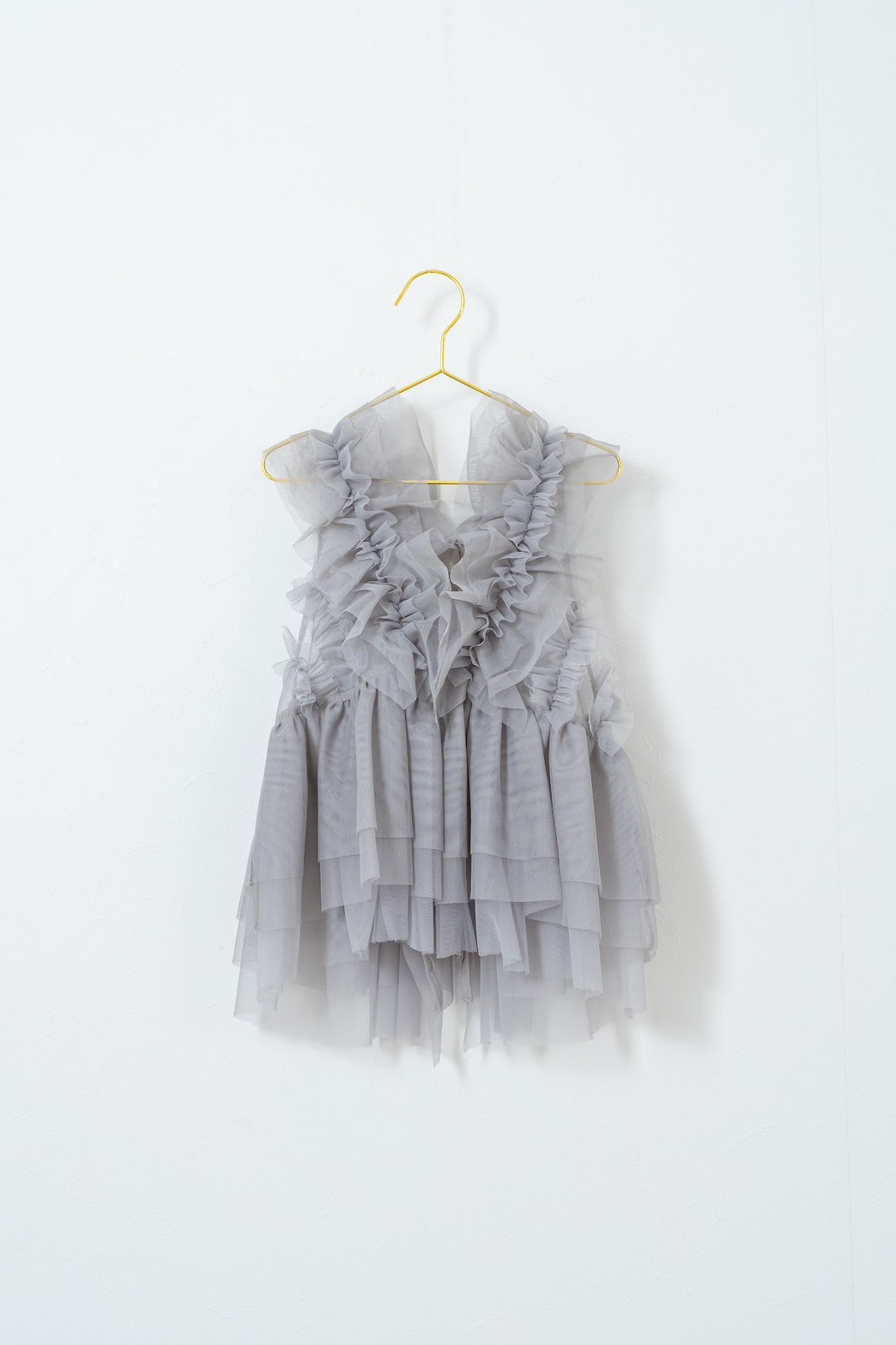 tulle / light gray